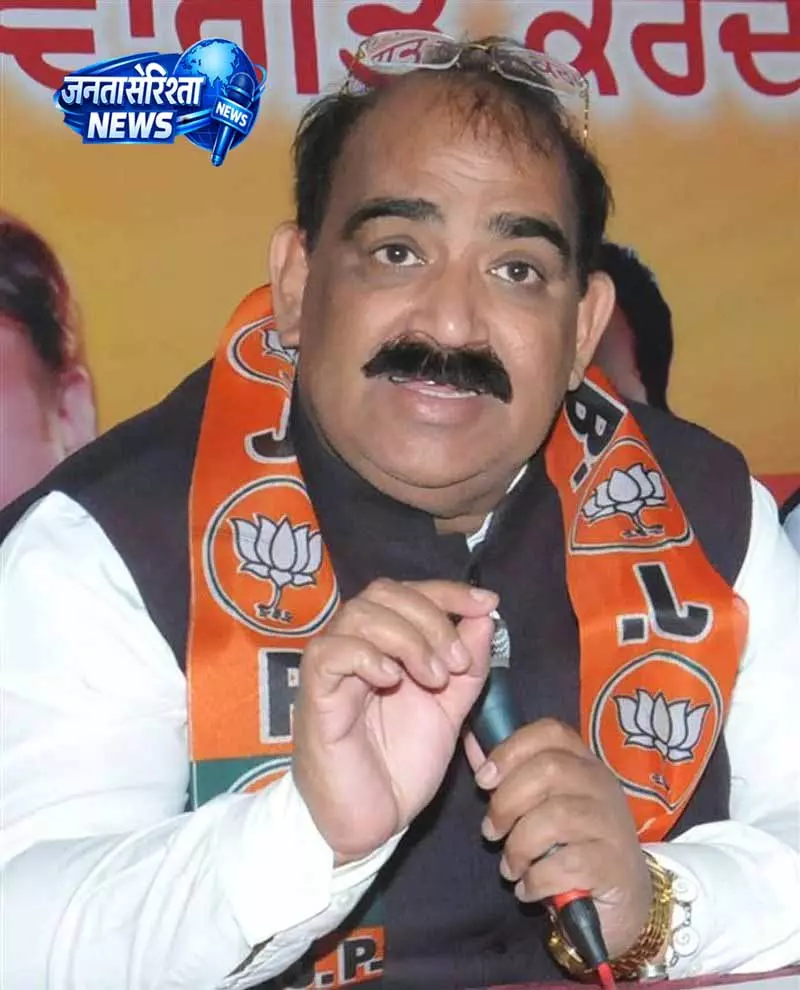 राजनीति में बढ़ता तनाव, BJP ने आप सरकार को चेतावनी जारी की राजनीति में बढ़ता तनाव, BJP ने आप सरकार को चेतावनी जारी की
