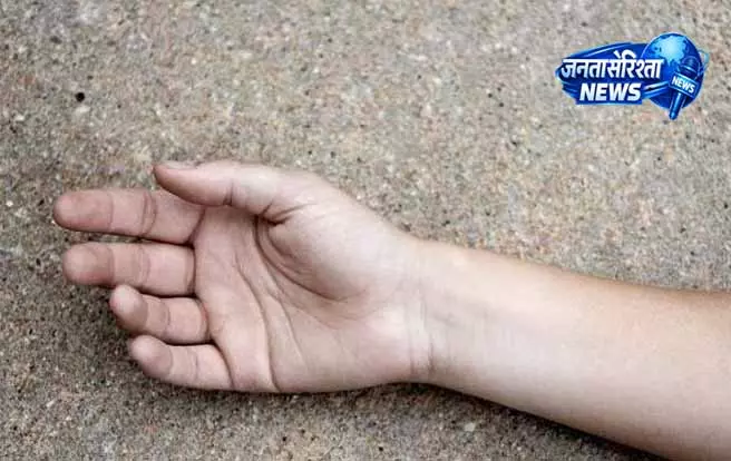 Himachal: इमारत से गिरती ईंट ने छीना किशोर की जान Himachal: इमारत से गिरती ईंट ने छीना किशोर की जान