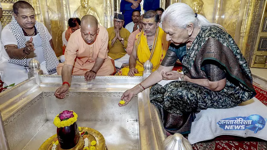 वाराणसी में ‘सोमनाथ संकल्प महोत्सव’ में CM का बयान, सनातन संस्कृति पर दिया जोर वाराणसी में ‘सोमनाथ संकल्प महोत्सव’ में CM का बयान, सनातन संस्कृति पर दिया जोर