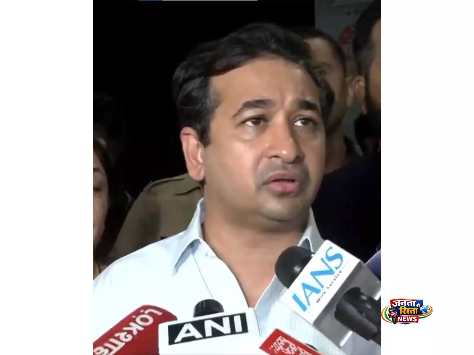 AIMIM एक आतंकवादी संगठन है, इस पर प्रतिबंध लगना चाहिए: महाराष्ट्र के मंत्री नितेश राणे AIMIM एक आतंकवादी संगठन है, इस पर प्रतिबंध लगना चाहिए: महाराष्ट्र के मंत्री नितेश राणे