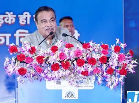 ईंधन की बचत और प्रदूषण घटाने के लिए एमएलएफएफ टोलिंग प्रणाली: नितिन गडकरी ईंधन की बचत और प्रदूषण घटाने के लिए एमएलएफएफ टोलिंग प्रणाली: नितिन गडकरी