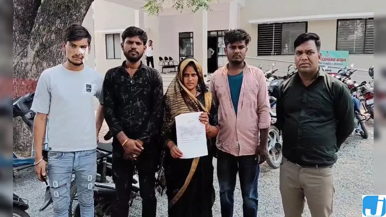 तिलक समारोह के दौरान टूटी शादी, दूल्हे के वायरल फोटो के बाद दुल्हन पक्ष ने रिश्ता तोड़ा तिलक समारोह के दौरान टूटी शादी, दूल्हे के वायरल फोटो के बाद दुल्हन पक्ष ने रिश्ता तोड़ा