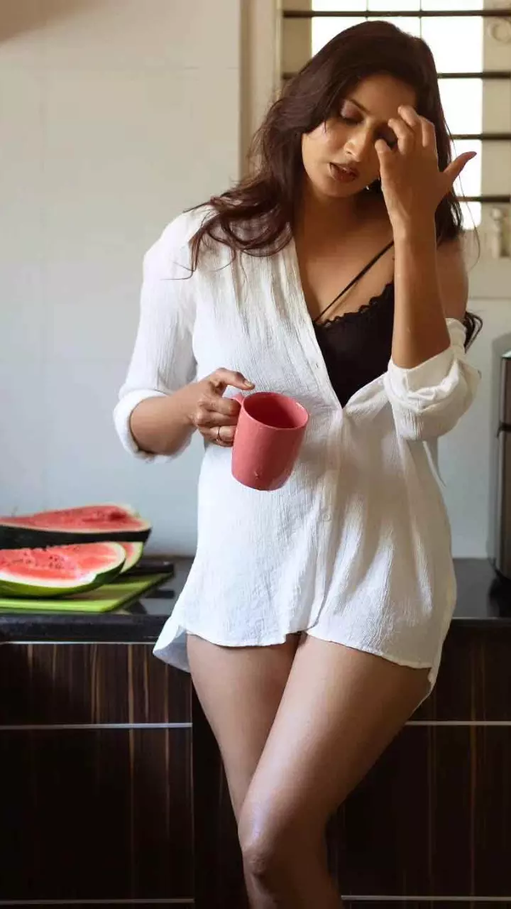 शुभ रक्षा का बोल्ड लुक हुआ वॉयरल
