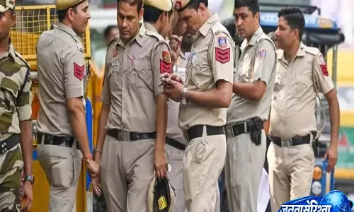 Delhi: नेहरू प्लेस में असम और बिहार की महिलाओं से कथित मारपीट और छेड़छाड़, चार गिरफ्तार