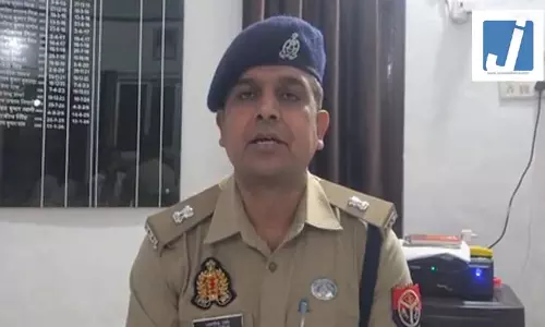 पुलिस और बदमाशों के बीच मुठभेड़, आरोपियों के पैर में लगी गोली पुलिस और बदमाशों के बीच मुठभेड़, आरोपियों के पैर में लगी गोली