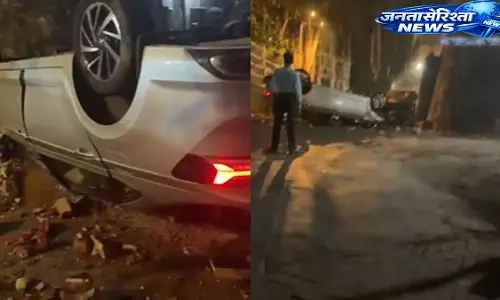 Peddar रोड पर माउंट यूनिक बिल्डिंग से कार गिरने की घटना, रैंप से नियंत्रण खोने पर बड़ा हादसा Peddar रोड पर माउंट यूनिक बिल्डिंग से कार गिरने की घटना, रैंप से नियंत्रण खोने पर बड़ा हादसा