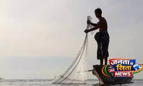 Odisha 61 दिन के मछली पकड़ने के बैन के दौरान 12,000 मछुआरों को ₹4,500 का मुआवज़ा देगा Odisha 61 दिन के मछली पकड़ने के बैन के दौरान 12,000 मछुआरों को ₹4,500 का मुआवज़ा देगा