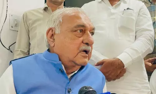 Chandigarh: केंद्र के अधिकार क्षेत्र पर नहीं बुलाया जा सकता सत्र: हुड्डा Chandigarh: केंद्र के अधिकार क्षेत्र पर नहीं बुलाया जा सकता सत्र: हुड्डा