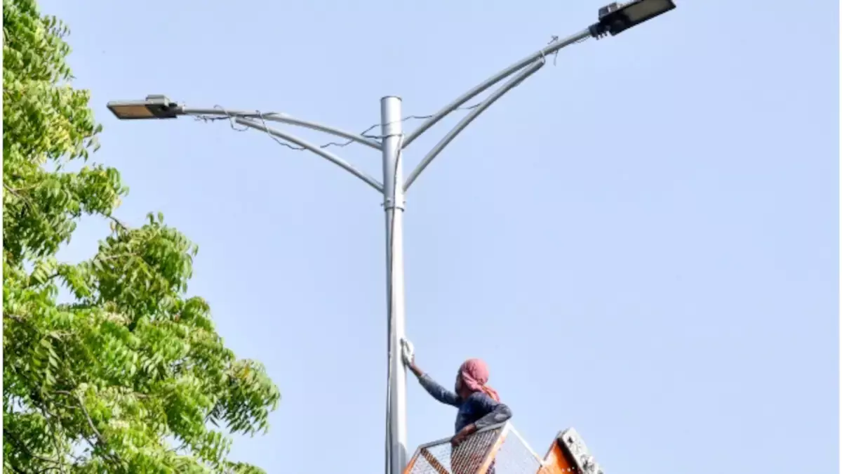 Jaipur: बिजली विभाग की कार्रवाई में दो मामले उजागर Jaipur: बिजली विभाग की कार्रवाई में दो मामले उजागर