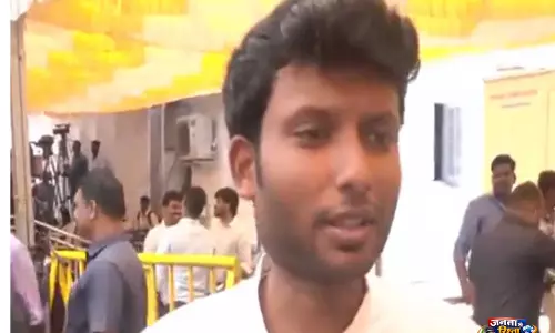 717 शराब दुकानें बंद करने के फैसले का स्वागत, TVK विधायक रेवंत चरण का बयान 717 शराब दुकानें बंद करने के फैसले का स्वागत, TVK विधायक रेवंत चरण का बयान