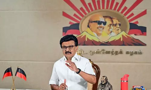 विपक्ष की आवाज़ें और मज़बूती से उठें: एमके स्टालिन ने नए चुने गए TN स्पीकर और डिप्टी स्पीकर से कहा विपक्ष की आवाज़ें और मज़बूती से उठें: एमके स्टालिन ने नए चुने गए TN स्पीकर और डिप्टी स्पीकर से कहा