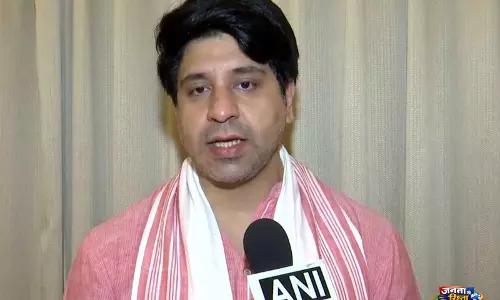 बीजेपी के शहजाद पूनावाला ने कांग्रेस पर निशाना साधा, 5 साल में केरल को 5 CM देने का प्लान