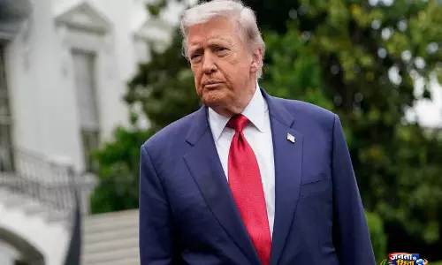 Trump 26 मई को वाल्टर रीड नेशनल मिलिट्री सेंटर में सालाना डेंटल और मेडिकल जांच करवाएंगे Trump 26 मई को वाल्टर रीड नेशनल मिलिट्री सेंटर में सालाना डेंटल और मेडिकल जांच करवाएंगे