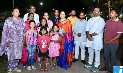 महापौर मीनल चौबे ने किया कलाकेन्द्र का निरीक्षण महापौर मीनल चौबे ने किया कलाकेन्द्र का निरीक्षण