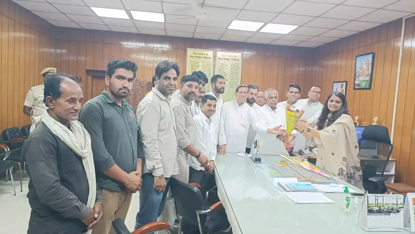 Chittorgarh: पूर्व मंत्री ने सरकार की कार्यप्रणाली पर उठाए सवाल Chittorgarh: पूर्व मंत्री ने सरकार की कार्यप्रणाली पर उठाए सवाल