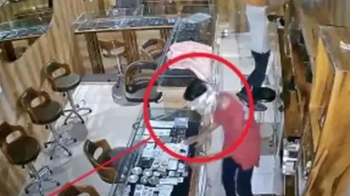 ओडिशा के चोरों ने लक्ष्य ज्वेलरी शॉप में किया था चोरी, खुलासा आज ओडिशा के चोरों ने लक्ष्य ज्वेलरी शॉप में किया था चोरी, खुलासा आज