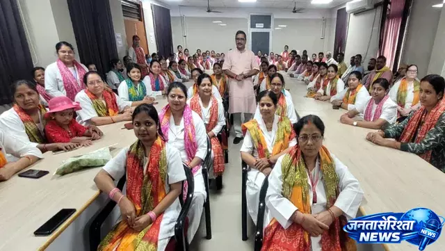UP : कबीरचौरा मंडलीय चिकित्सालय में अंतरराष्ट्रीय नर्सिंग दिवस पर भव्य कार्यक्रम UP : कबीरचौरा मंडलीय चिकित्सालय में अंतरराष्ट्रीय नर्सिंग दिवस पर भव्य कार्यक्रम