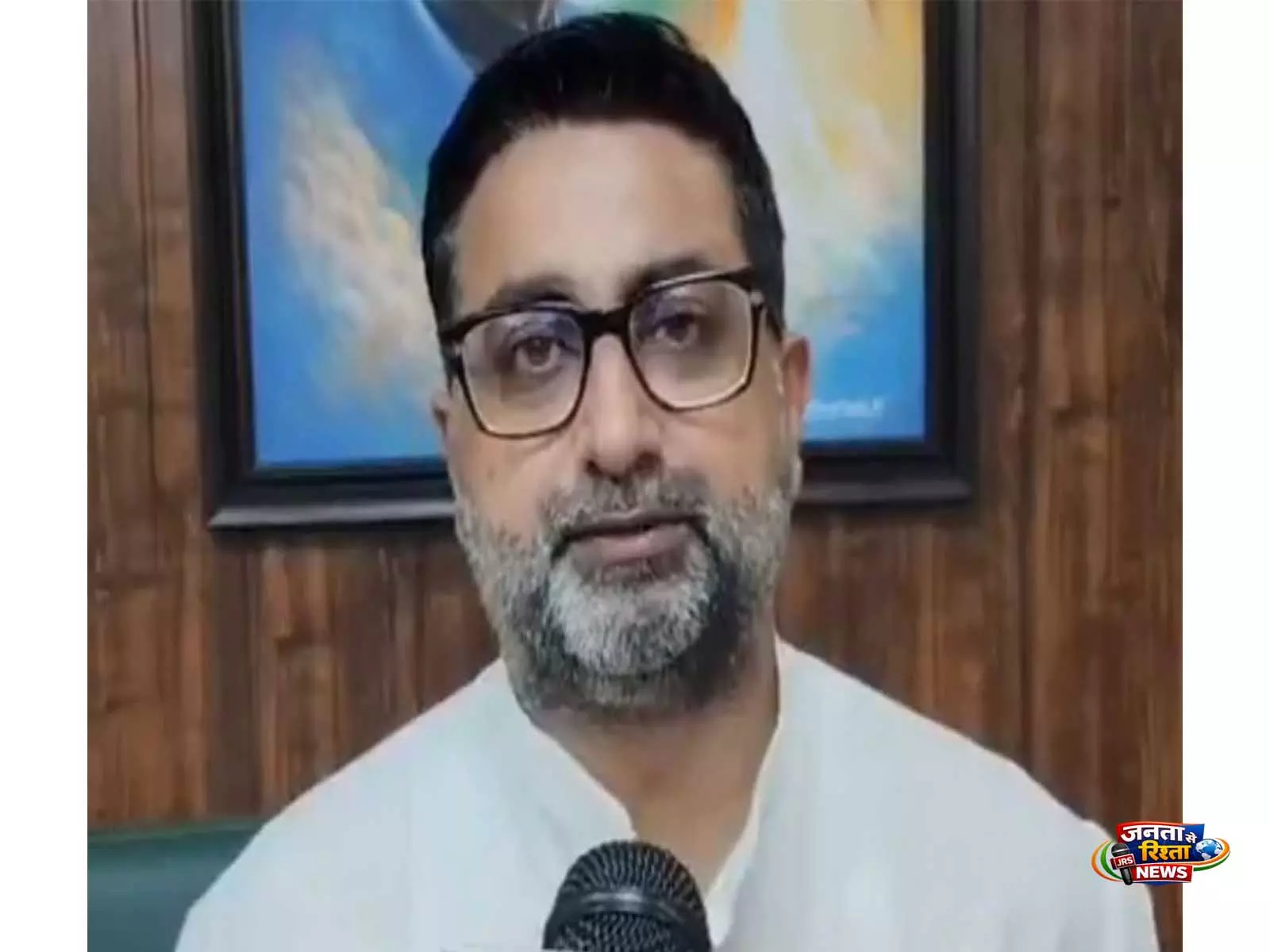 UP के मंत्री दानिश अंसारी ने पश्चिम एशिया संकट के बीच सात अपीलों का समर्थन किया UP के मंत्री दानिश अंसारी ने पश्चिम एशिया संकट के बीच सात अपीलों का समर्थन किया