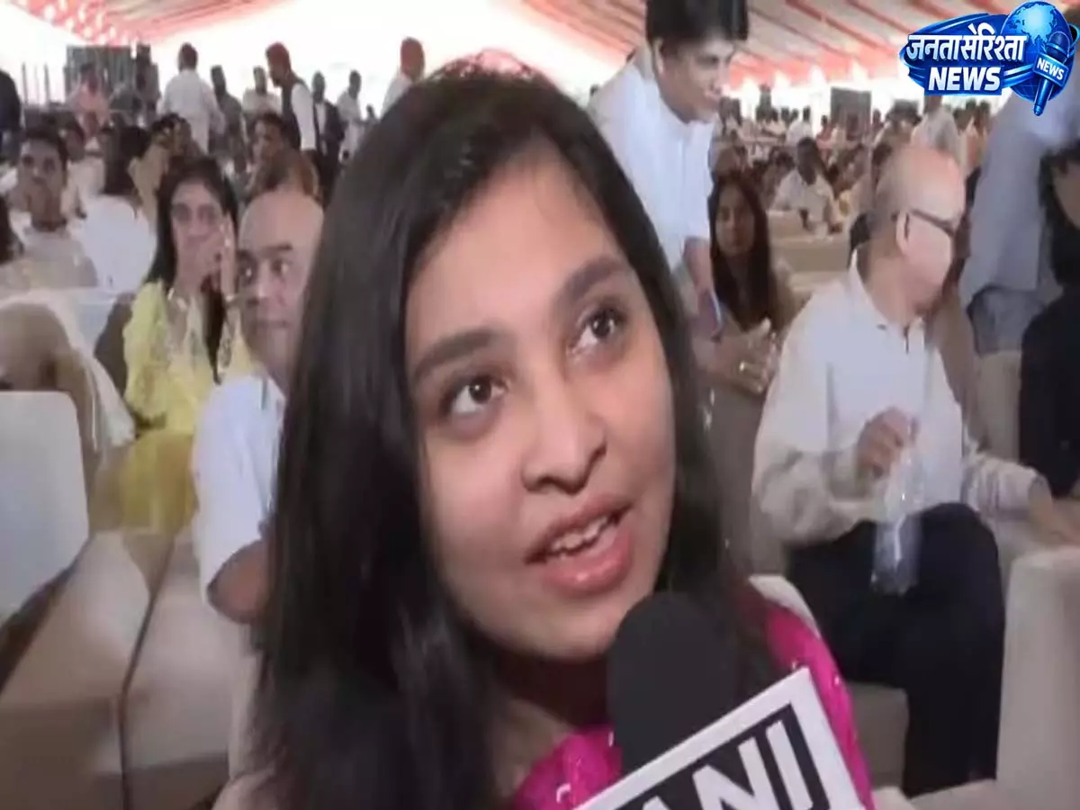 Assam : शपथ समारोह के बाद सुकन्या सरमा ने जताई असम के CM हिमंत बिस्वा सरमा की तारीफ Assam : शपथ समारोह के बाद सुकन्या सरमा ने जताई असम के CM हिमंत बिस्वा सरमा की तारीफ