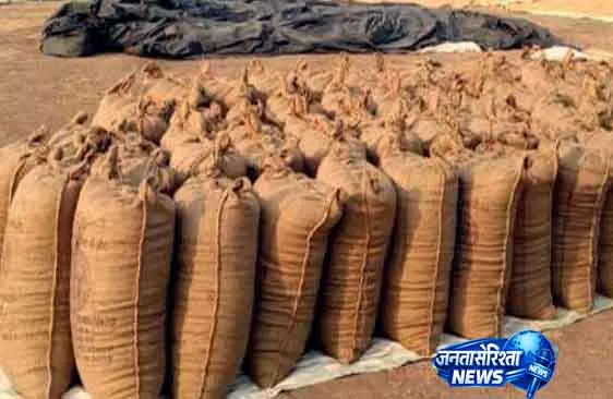 Odisha किसान ने धान न बिकने और कर्ज बढ़ने पर इच्छामृत्यु मांगी Odisha किसान ने धान न बिकने और कर्ज बढ़ने पर इच्छामृत्यु मांगी