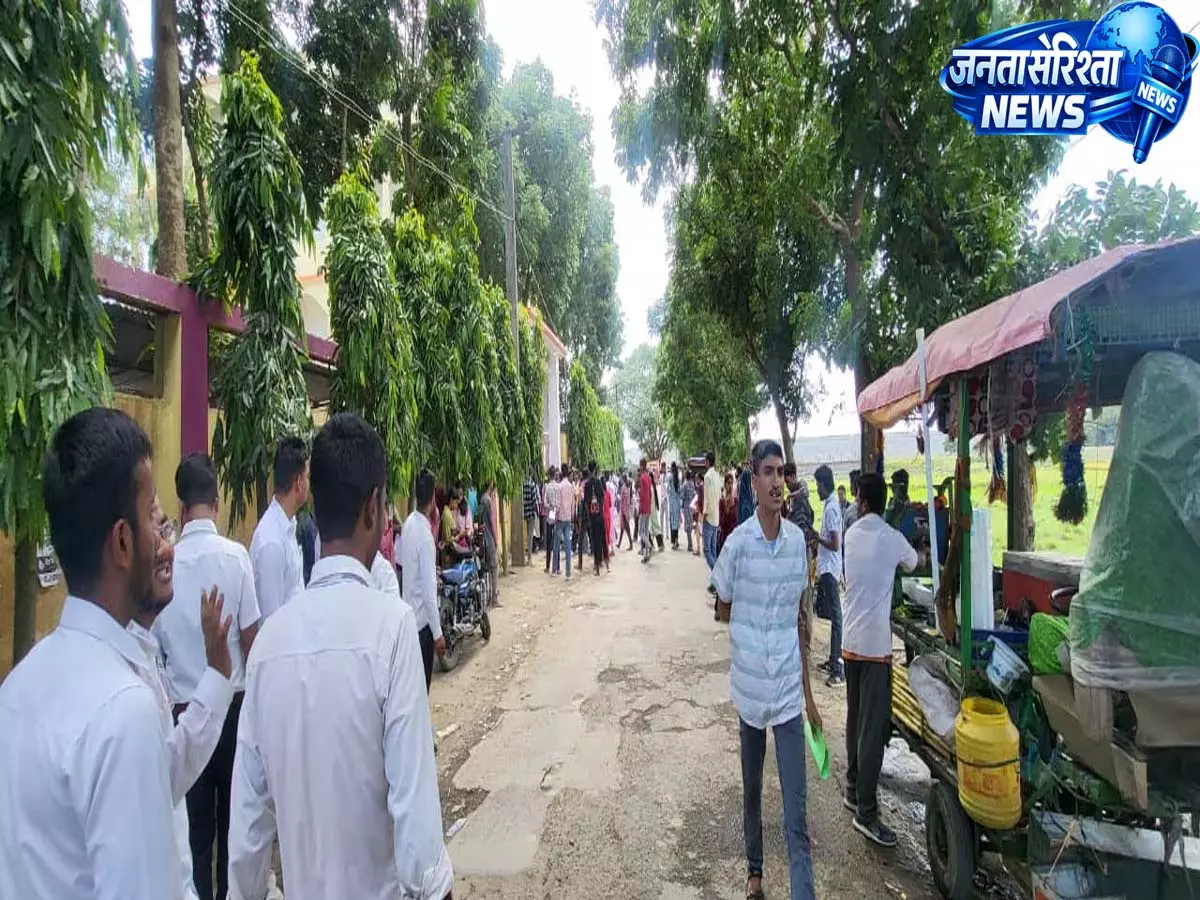 Sikkim: कटिहार के दो मजदूर सिक्किम में लापता, 11 दिन बाद भी खोजबीन बेनतीजा Sikkim: कटिहार के दो मजदूर सिक्किम में लापता, 11 दिन बाद भी खोजबीन बेनतीजा