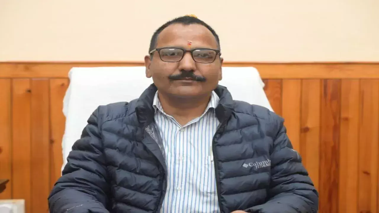 Haldwani: नियम उल्लंघन पर स्कूलों पर प्रशासन सख्त Haldwani: नियम उल्लंघन पर स्कूलों पर प्रशासन सख्त
