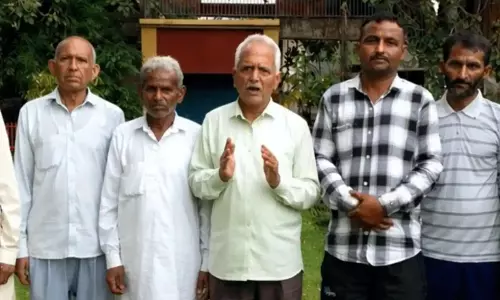 Jammu: एनएमसी का सरकार से जल्द फैसला लेने का आग्रह Jammu: एनएमसी का सरकार से जल्द फैसला लेने का आग्रह