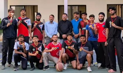 Jammu: जम्मू केंद्रीय विश्वविद्यालय में खेल प्रतियोगिता का आयोजन Jammu: जम्मू केंद्रीय विश्वविद्यालय में खेल प्रतियोगिता का आयोजन