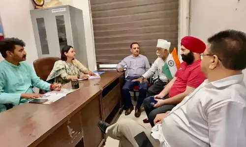 Jammu: भाजपा नेताओं ने जनता की शिकायतों पर दिया आश्वासन Jammu: भाजपा नेताओं ने जनता की शिकायतों पर दिया आश्वासन