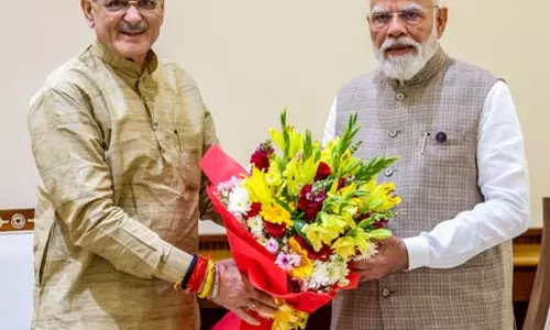 ‘हेलीकॉप्टर का उपयोग नहीं करेंगे’ पीएम मोदी की अपील के साथ हिमाचल के राज्यपाल कविंदर गुप्ता ‘हेलीकॉप्टर का उपयोग नहीं करेंगे’ पीएम मोदी की अपील के साथ हिमाचल के राज्यपाल कविंदर गुप्ता