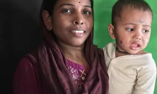 प्रधानमंत्री मातृत्व वंदना योजना से लाभान्वित हुई आरती जगत प्रधानमंत्री मातृत्व वंदना योजना से लाभान्वित हुई आरती जगत