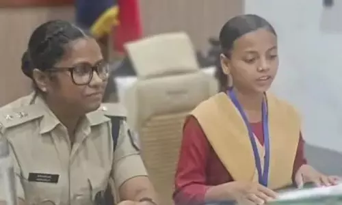कस्तूरबा आवासीय विद्यालय की छात्रा बनी ‘SP’, सुनीं लोगों की समस्याएं कस्तूरबा आवासीय विद्यालय की छात्रा बनी ‘SP’, सुनीं लोगों की समस्याएं