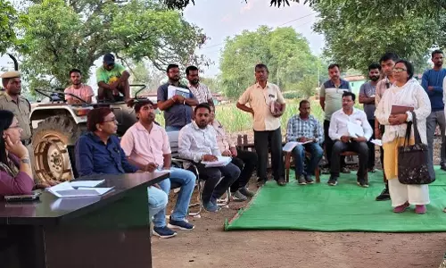 प्रधानमंत्री आवास निर्माण तेजी से पूरा कराने लगी जनचौपाल प्रधानमंत्री आवास निर्माण तेजी से पूरा कराने लगी जनचौपाल