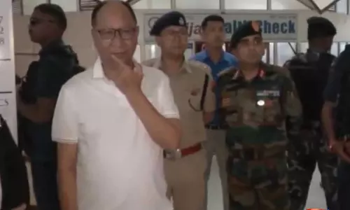 मणिपुर के CM ने शिजा अस्पताल में कांगपोकपी हमले के पीड़ितों से मुलाकात की