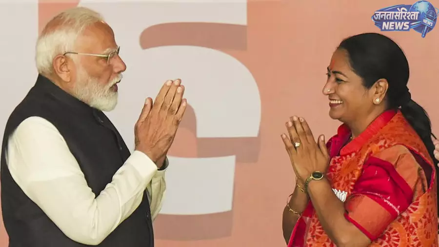 Delhi : सरकारी गाड़ियों पर सीमा, सीएम रेखा गुप्ता भी दायरे में शामिल Delhi : सरकारी गाड़ियों पर सीमा, सीएम रेखा गुप्ता भी दायरे में शामिल