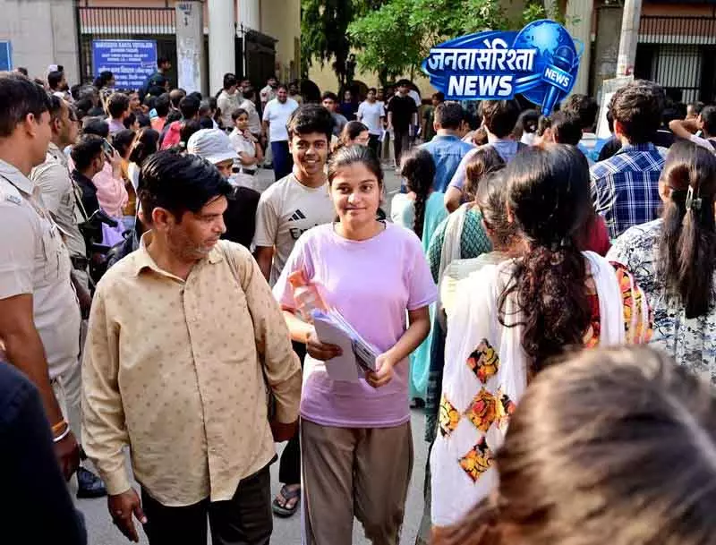 NEET-UG रद्द होने से जालंधर के छात्र हैरान NEET-UG रद्द होने से जालंधर के छात्र हैरान