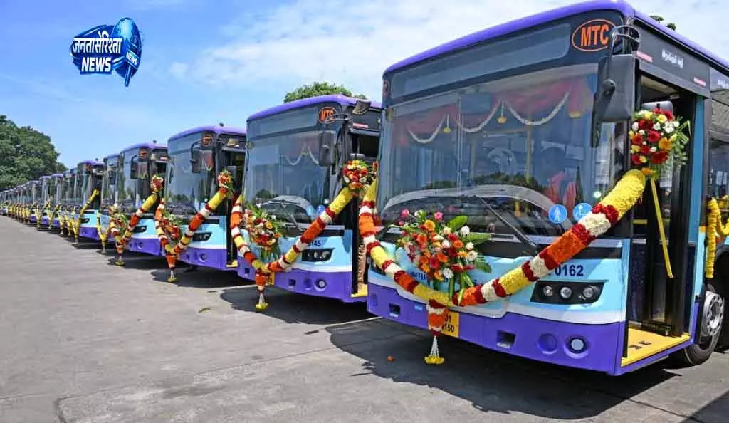 छुट्टियों में भीड़ के लिए Tamil Nadu में 1,700 स्पेशल बसें छुट्टियों में भीड़ के लिए Tamil Nadu में 1,700 स्पेशल बसें