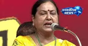 Chennai विश्वास मत: प्रेमलता ने खरीद-फरोख्त का आरोप लगाया Chennai विश्वास मत: प्रेमलता ने खरीद-फरोख्त का आरोप लगाया