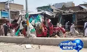 उत्तर पश्चिमी Pakistan में आत्मघाती विस्फोट में 9 की मौत उत्तर पश्चिमी Pakistan में आत्मघाती विस्फोट में 9 की मौत