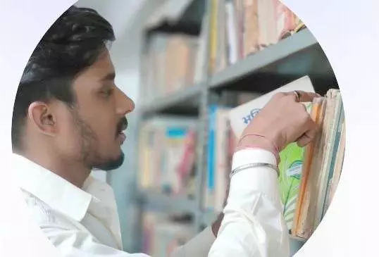 वीडियो बनाया गर्लफ्रेंड को भेजा फिर फंदे में झूला फाइनेंस कर्मी वीडियो बनाया गर्लफ्रेंड को भेजा फिर फंदे में झूला फाइनेंस कर्मी