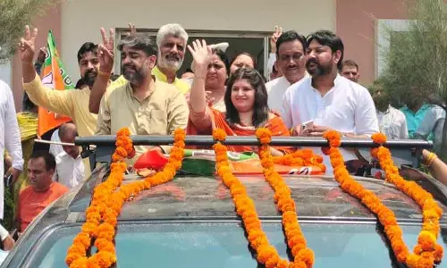 नगर निकाय चुनाव: Ambala में भाजपा ने भारी जीत दर्ज की, कांग्रेस तीन सीटों पर सिमटी नगर निकाय चुनाव: Ambala में भाजपा ने भारी जीत दर्ज की, कांग्रेस तीन सीटों पर सिमटी