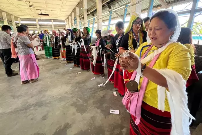 Arunachal: त्योहार में आदि पूर्वजों की पारंपरिक प्रथाओं को दिखाया गया Arunachal: त्योहार में आदि पूर्वजों की पारंपरिक प्रथाओं को दिखाया गया