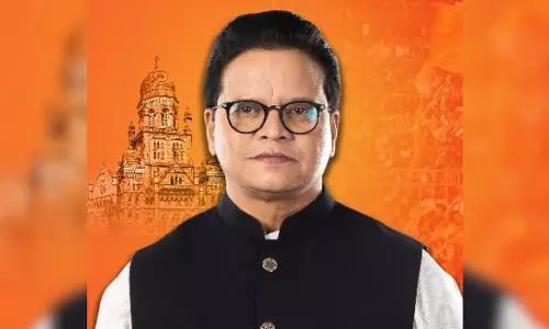 Mumbai : मराठी साइनबोर्ड को लेकर डिप्टी मेयर का सख्त रुख, एक महीने की डेडलाइन Mumbai : मराठी साइनबोर्ड को लेकर डिप्टी मेयर का सख्त रुख, एक महीने की डेडलाइन