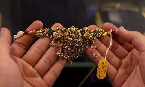 सरकार का बड़ा कदम: सोना-चांदी आयात पर सख्ती, कस्टम ड्यूटी बढ़ाई