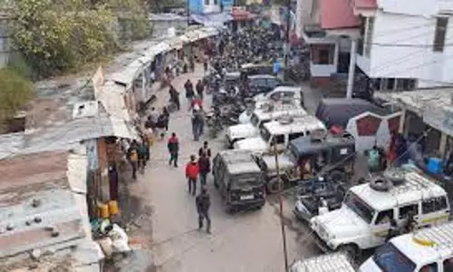 Pithoragarh: पिथौरागढ़ में ट्रैफिक नियंत्रण के नए नियम, नो व्हीकल डे लागू करने का फैसला Pithoragarh: पिथौरागढ़ में ट्रैफिक नियंत्रण के नए नियम, नो व्हीकल डे लागू करने का फैसला