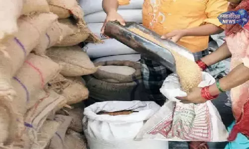 पलवल में राशन वितरण प्रणाली होगी हाईटेक, 442 डिपो पर लगेंगी 5G POS मशीनें पलवल में राशन वितरण प्रणाली होगी हाईटेक, 442 डिपो पर लगेंगी 5G POS मशीनें