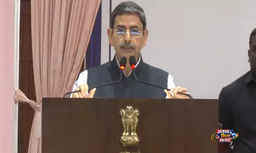 बंगाल राज्यपाल ने PM मोदी की अपील का समर्थन करने को कहा बंगाल राज्यपाल ने PM मोदी की अपील का समर्थन करने को कहा