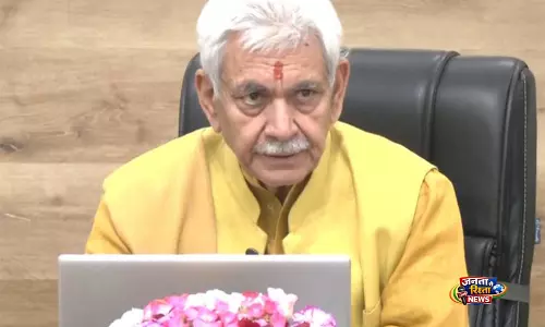 LG मनोज सिन्हा ने कुपवाड़ा में ‘शौर्य गाथा’ परिसर का किया उद्घाटन LG मनोज सिन्हा ने कुपवाड़ा में ‘शौर्य गाथा’ परिसर का किया उद्घाटन