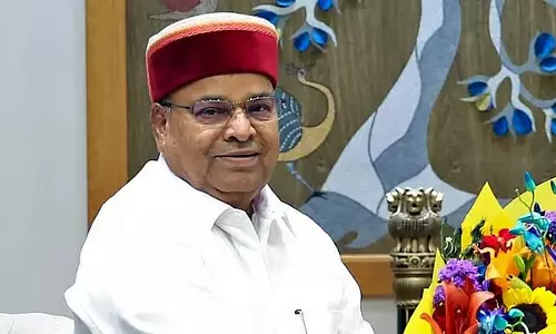 ईंधन बचत की पहल पर बड़ा कदम, Governor थावरचंद गहलोत ने काफिला किया आधा ईंधन बचत की पहल पर बड़ा कदम, Governor थावरचंद गहलोत ने काफिला किया आधा