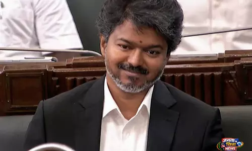 तमिलनाडु सरकार ने राज्य कर्मचारियों और शिक्षकों के लिए 2% DA बढ़ोतरी की घोषणा की तमिलनाडु सरकार ने राज्य कर्मचारियों और शिक्षकों के लिए 2% DA बढ़ोतरी की घोषणा की